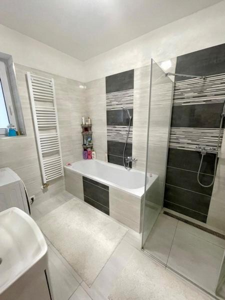 Brookforest Belvarosi Apartman Debrecen Dış mekan fotoğraf
