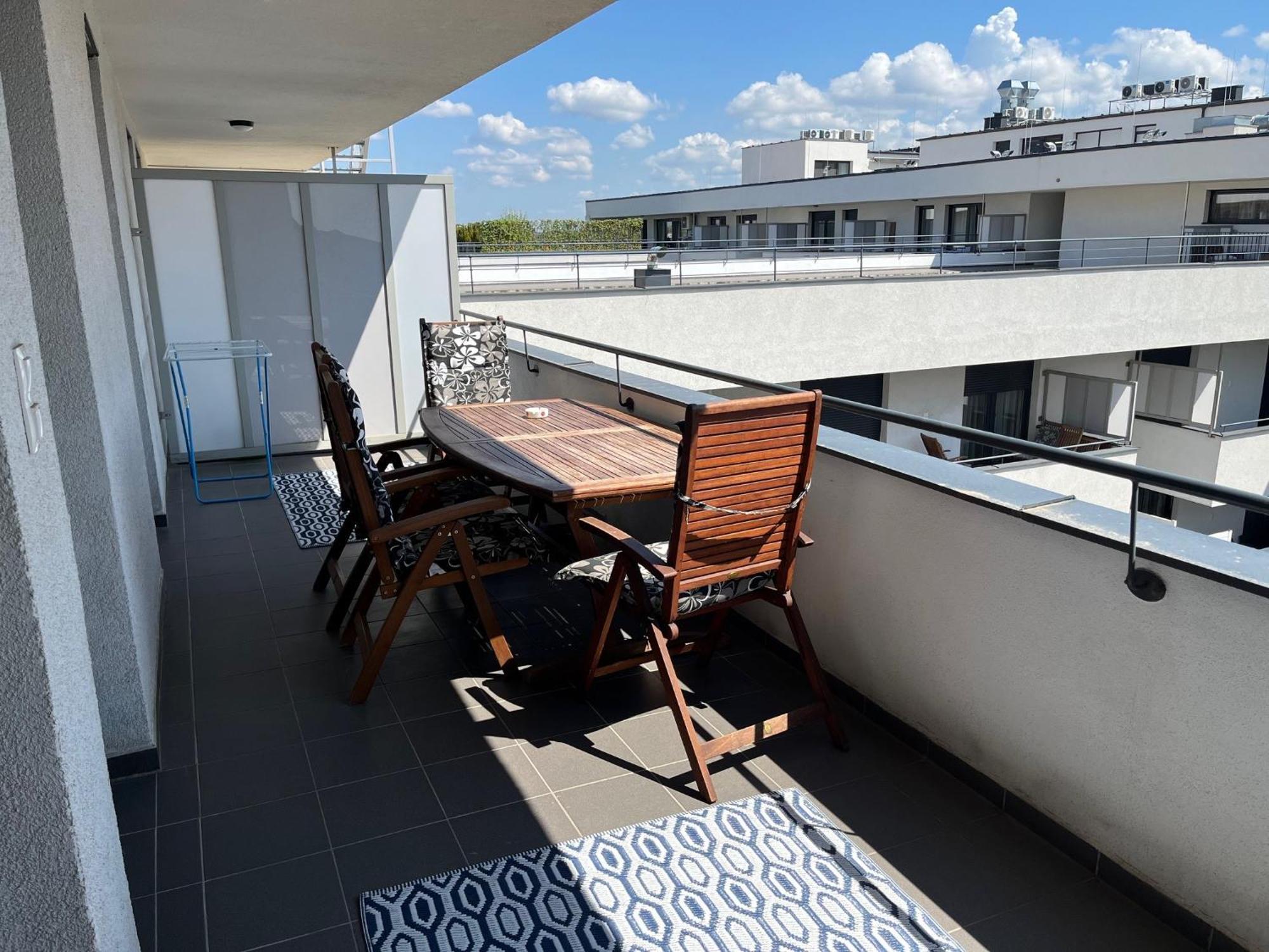 Brookforest Belvarosi Apartman Debrecen Dış mekan fotoğraf